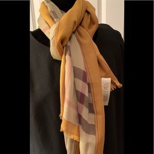 Burberry scarf- mustard yellow, with traditional Burberry print